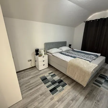 Ardalyspoolhouse * Bihać